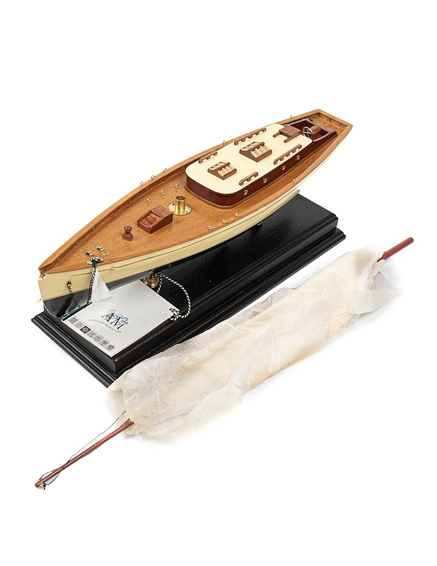 AUTHENTIC MODELS 1930s Classic Yacht pienoismalli - Koriste-esineet - 10105408929 - 0