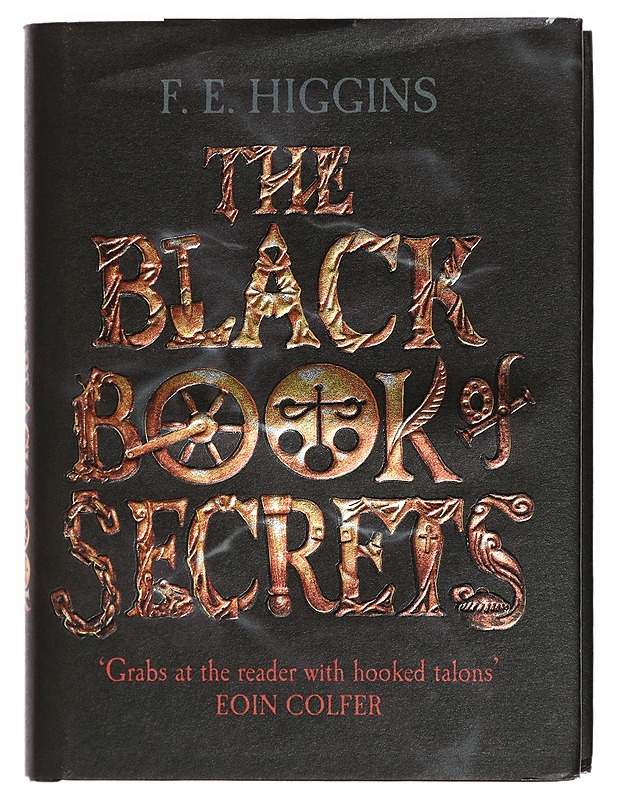 The Black Book of Secrets - Higgins, F. E. - Fantasia- ja scifi - 10105410653 - 0