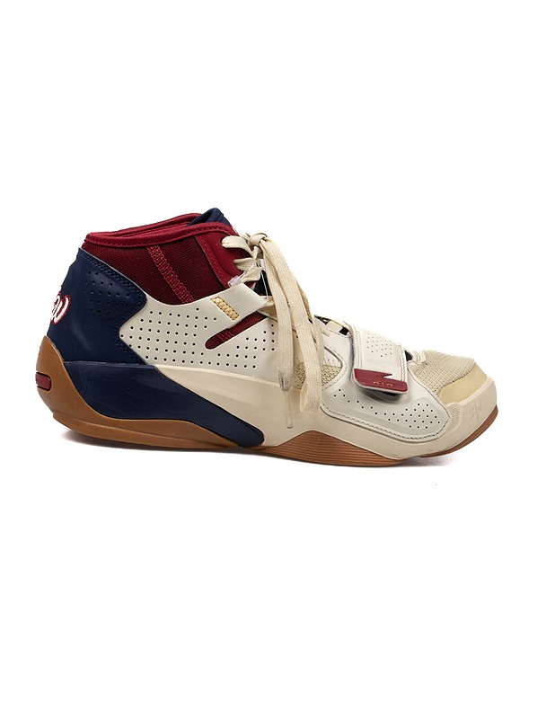 Nike Air Jordan Zion 2 DX3331-164 - Miesten kengät - 10105411320 - 1