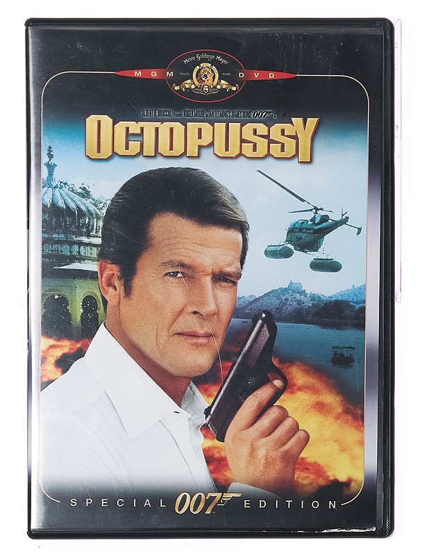 Octopussy - DVD - DVD-elokuvat - 10105412524 - 0