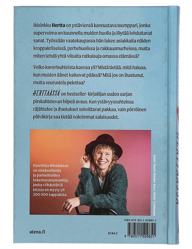 Herttaässä - Henriikka Rönkkönen - Romaanit ja novellit - 10105416835 - 1