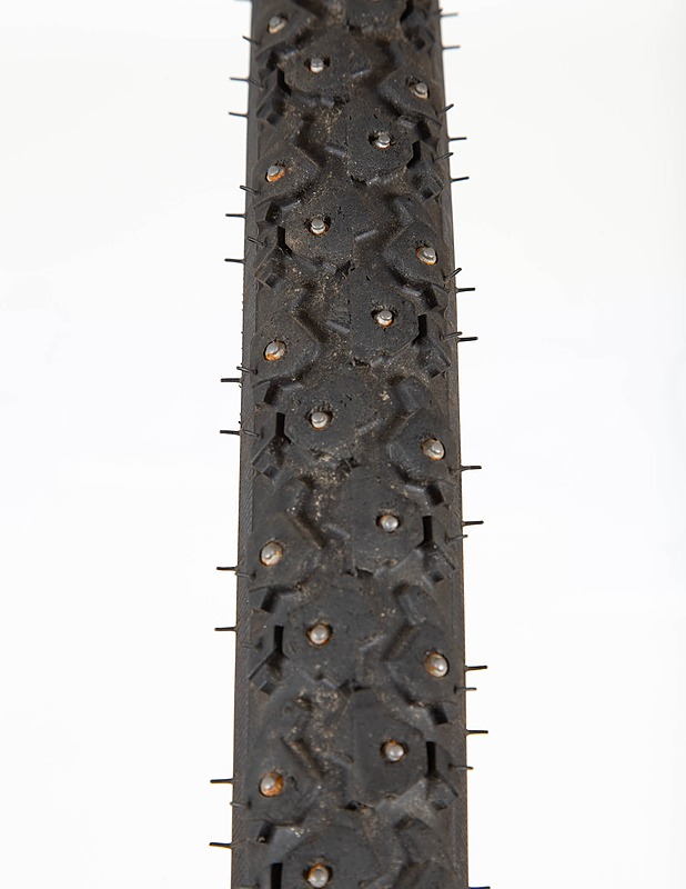 SUOMI TYRES Winter W240 polkupyörän nastarengas, 28" - Erikoispyörät - 10105416897 - 3