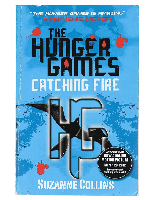 Catching fire - Suzanne Collins - Jännitys ja dekkarit - 10105416950 - 0