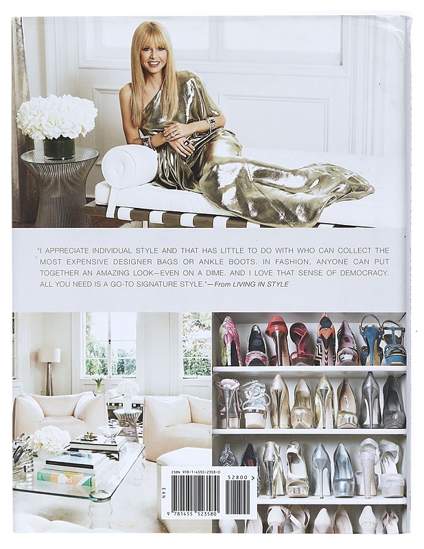 Living in style : inspiration and advide for everyday glamour - Zoe, Rachel - Tietokirjat ja oppaat - 10105417170 - 1