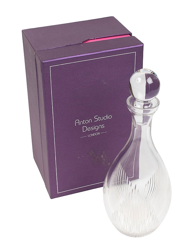 ANTON STUDIO DESIGNS viinikarahvi 900 ml - Tarjoiluastiat - 10105417418 - 0