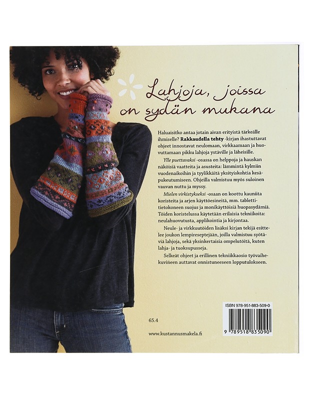 Rakkaudella tehty : neulo ja virkkaa lahjaksi - Kandis, Mags - Tietokirjat ja oppaat - 10105417666 - 1