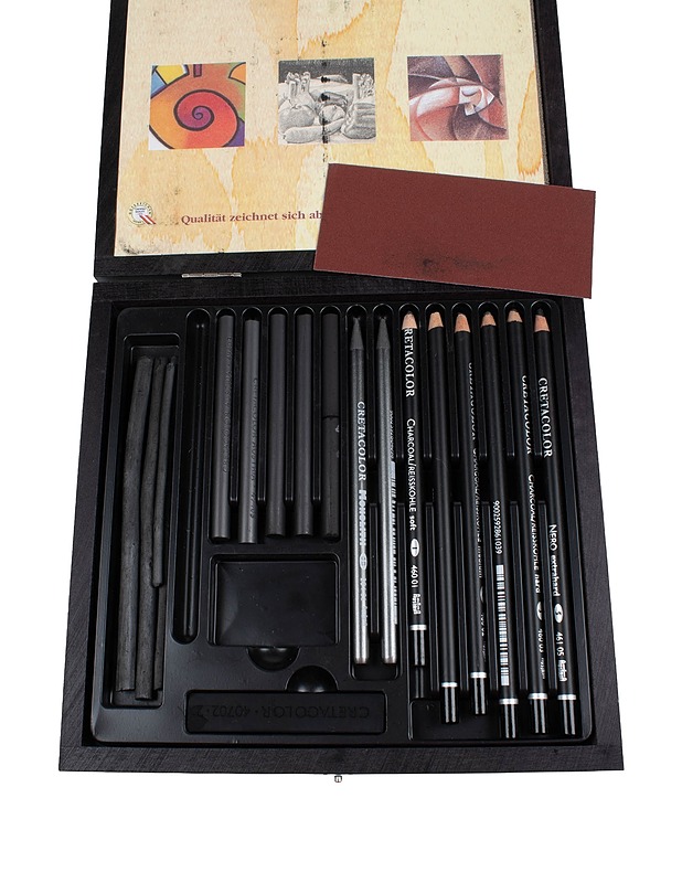 CRETACOLOR hiilisetti, 18 osaa - Askartelu - 10105418134 - 1