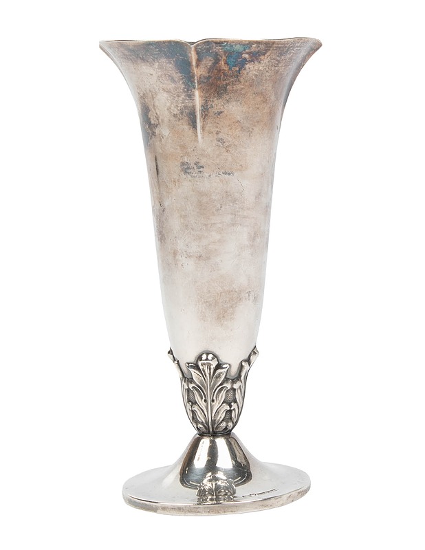 AURAN KULTASEPPÄ OY hopea maljakko - Maljakot ja ruukut - 10105418587 - 1