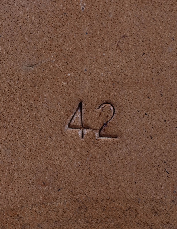 Perinteiset nahkamonot, 42 - Hiihto ja talviurheilu - 10105419504 - 2