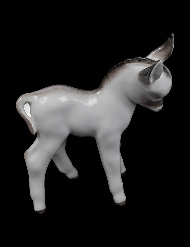 LOMONOSOV aasi figuuri - Koriste-esineet - 10105419755 - 1