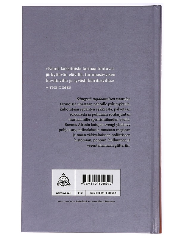 Sängyssä tupakoimisen vaarat - Enriquez, Mariana - Romaanit ja novellit - 10105420182 - 1