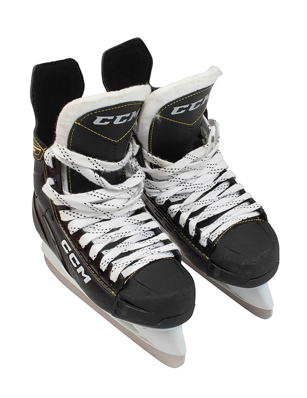 CCM Supertacks 9355 Jr jääkiekkoluistimet, 37,5 - Jääkiekkoluistimet - 10105420460 - 1