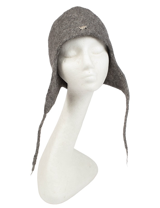 Huovutettu hattu - Päähineet - 10105420816 - 0