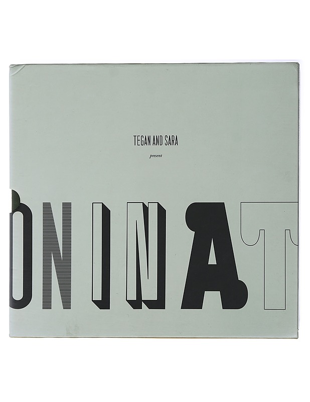 ON IN AT - Tegan and Sara. 3 niteen boksi - Musiikki- ja elokuvakirjat - 10105421056 - 2