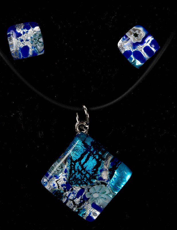 Kaulakoru ja korvakorut - Korut - 10105421674 - 1