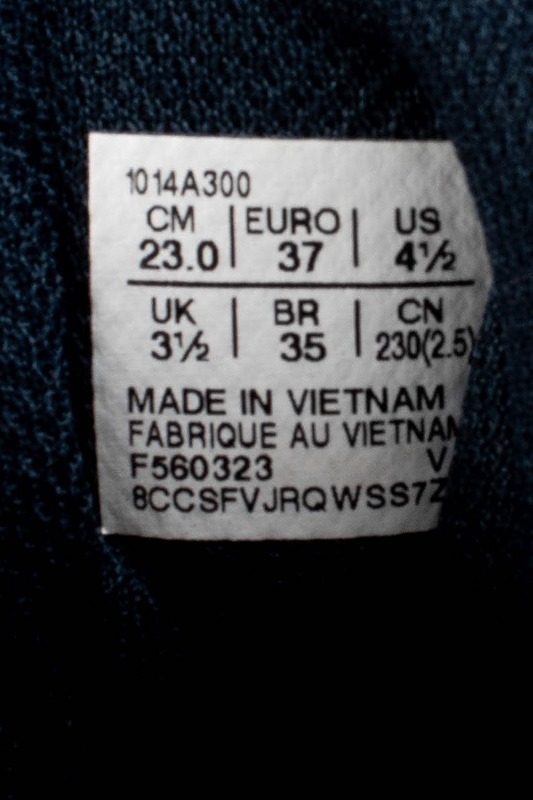 ASICS Naisten Kengät, 37 - Naisten kävelykengät ja tennarit - 10105422426 - 2