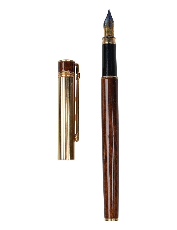 DIPLOMAT ATTACHE täytemustekynä - Askartelu - 10105423613 - 0