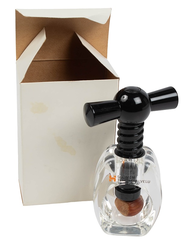 SUOMEN TEHDASPALVELU pähkinänsärkijä - Muut astiat - 10105423881 - 0