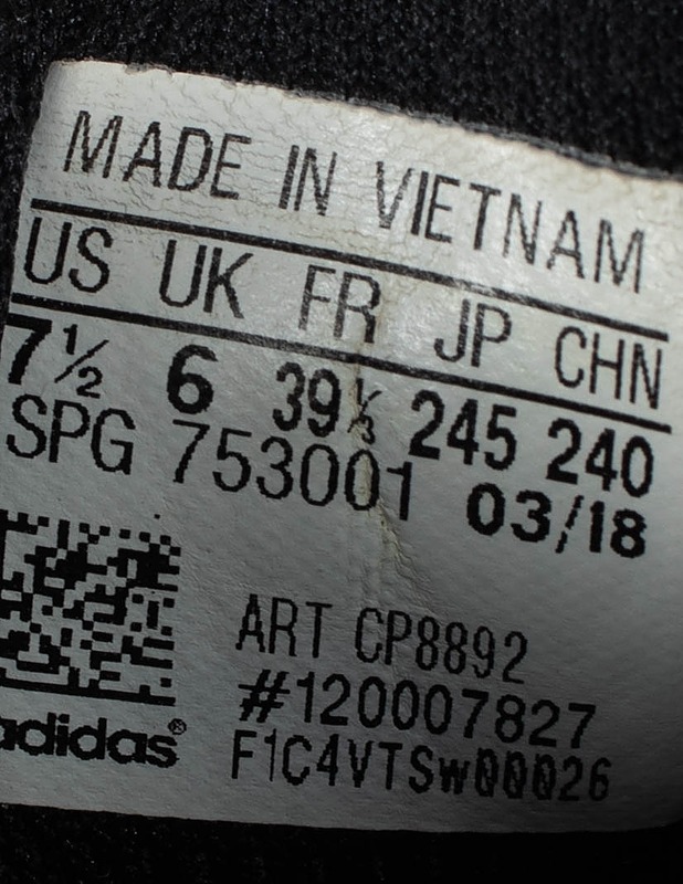 ADIDAS sisäpelikengät, 39 1/3 - Naisten kävelykengät ja tennarit - 10105425001 - 2