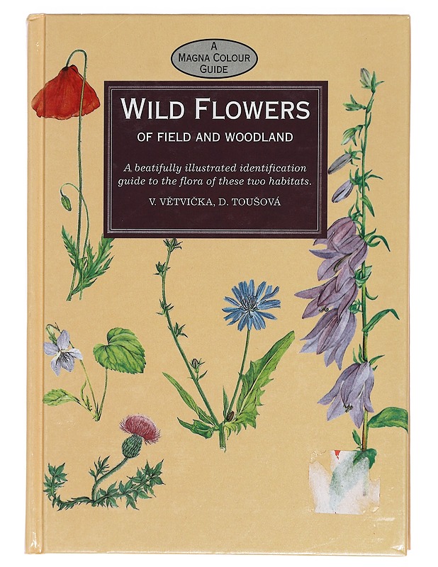 Wildflowers : of field and woodland - V?tvi?ka, Václav - Harrastekirjat - 10105425531 - 0