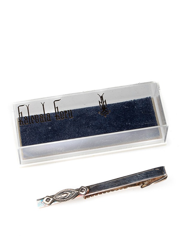 KALEVALA KORU Karelia solmioneula - Vintage - Korut - 10105425809 - 0