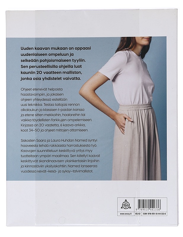Uuden kaavan mukaan : ompele moderni mallisto - Huhta, Saara - Tietokirjat ja oppaat - 10105426116 - 1