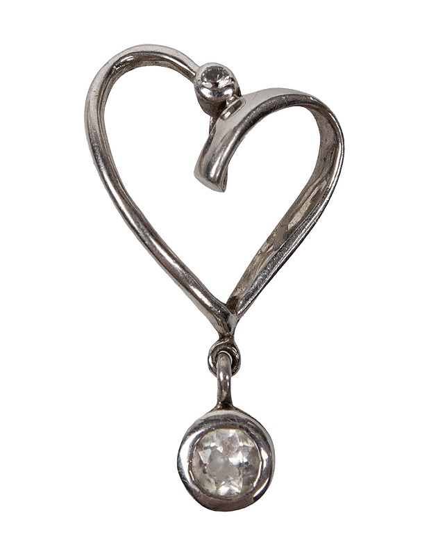 Hopeariipus - sydän kivillä - Askartelu - 10105426405 - 0