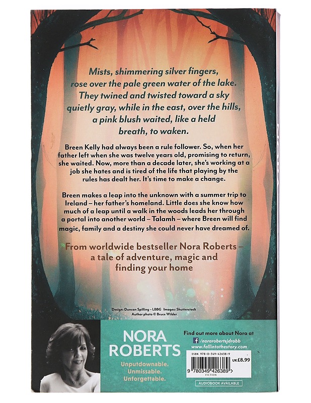 The Dragon Heart Legacy: Book 1. - The awakening - Nora Roberts - Romaanit ja novellit - 10105426781 - 1