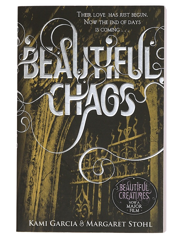Beautiful chaos - Kami Garcia, Margaret Stohl - Romaanit ja novellit - 10105426813 - 0