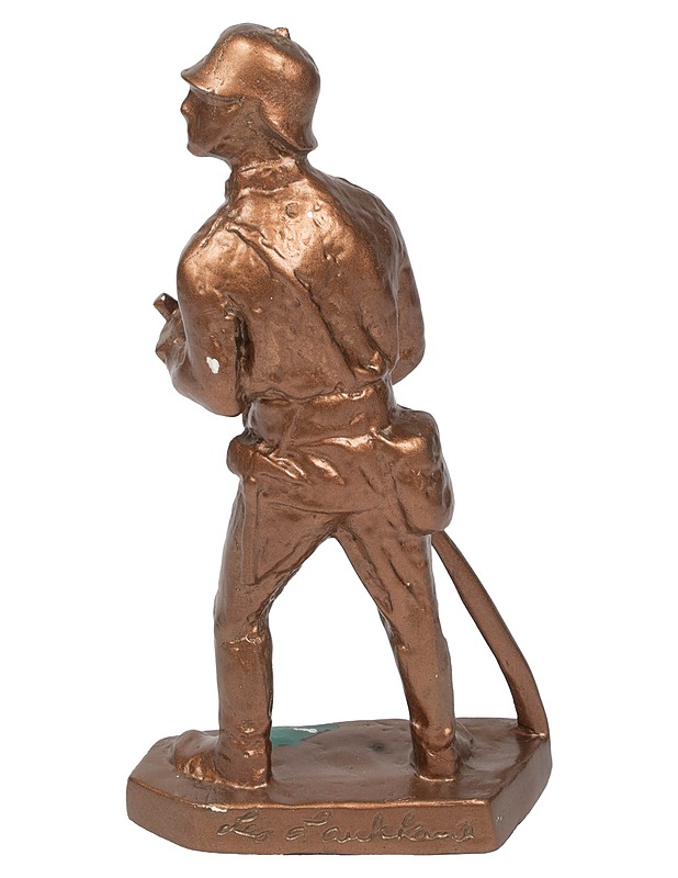 LEO LAUKKANEN Palosotilas kipsiveistos - Koriste-esineet - 10105426922 - 2