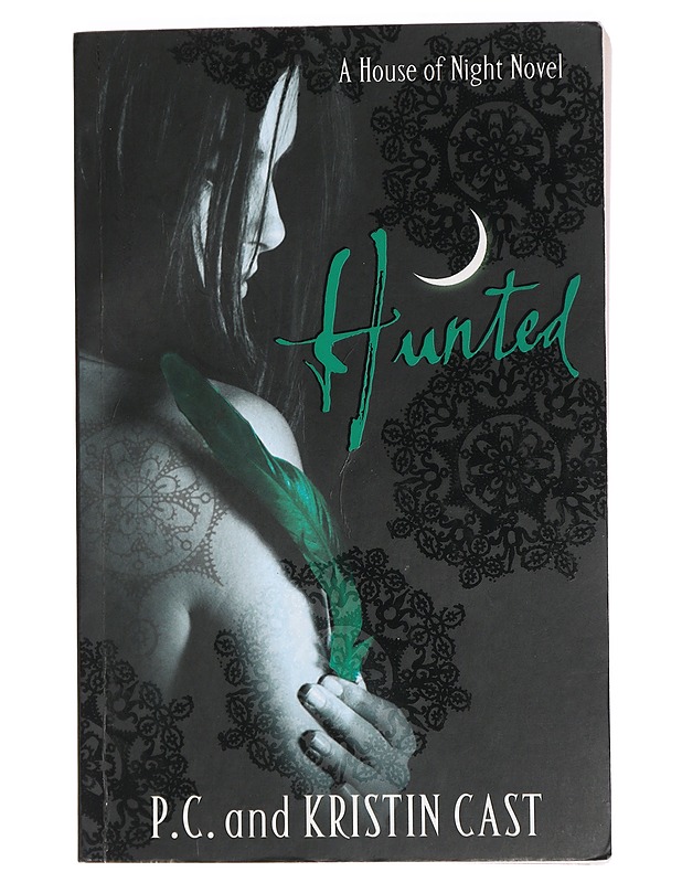 Hunted : a house of night novel - Cast, P. C. - Romaanit ja novellit - 10105426946 - 0