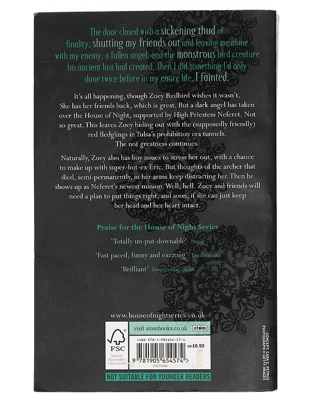 Hunted : a house of night novel - Cast, P. C. - Romaanit ja novellit - 10105426946 - 1