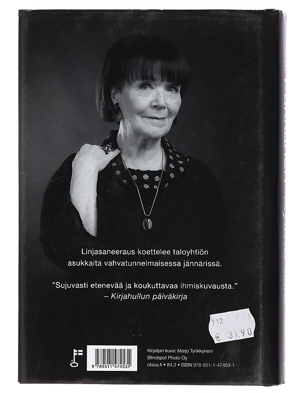 Kylmä talo - Outi Pakkanen - Romaanit ja novellit - 10105427289 - 1