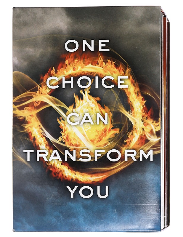 Divergent series 1-3 - Roth, Veronica - Fantasia- ja scifi - 10105430492 - 2