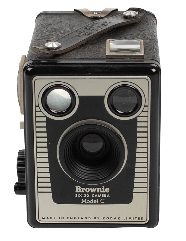 KODAK Brownie six-20 model C kamera - Muut sisustustavarat - 10105431098 - 2