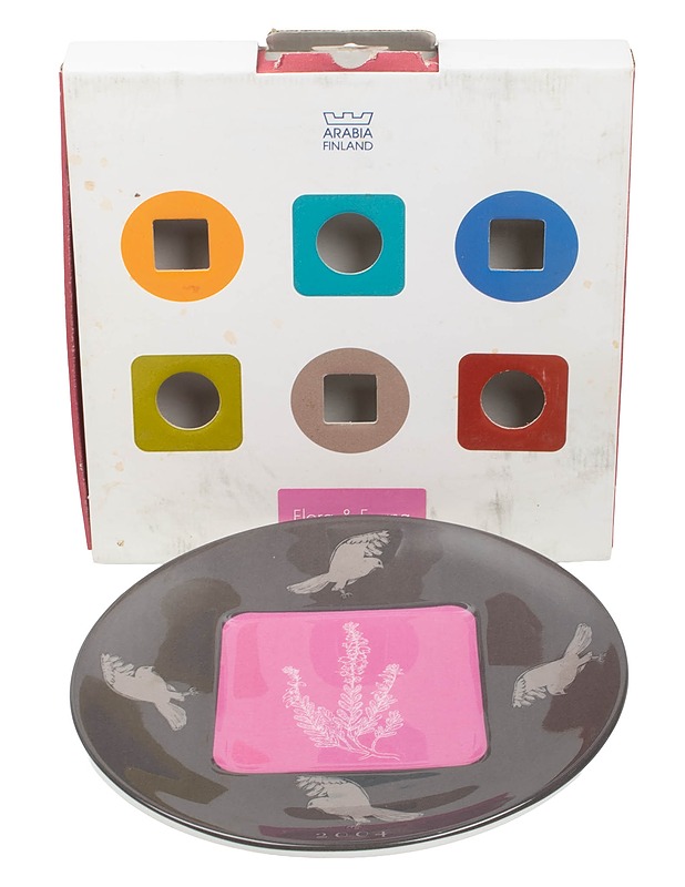 ARABIA Flora & Fauna vuosilautanen 2004 - Designsuosikit - 10105431123 - 0
