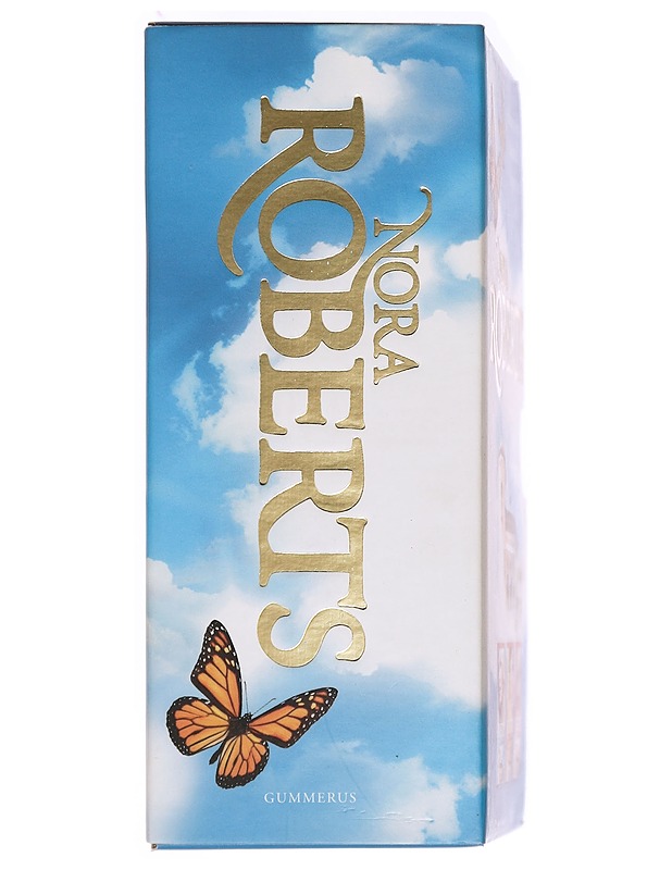 Nora Roberts boksi - Roberts, Nora - Romaanit ja novellit - 10105431170 - 3