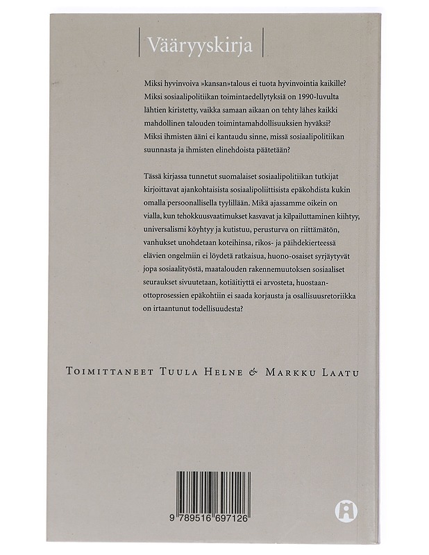 Vääryyskirja - Helne, Tuula - Historiakirjat - 10105432316 - 1