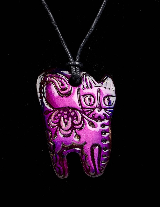 Violetti kissa korusetti - Korut - 10105433111 - 1