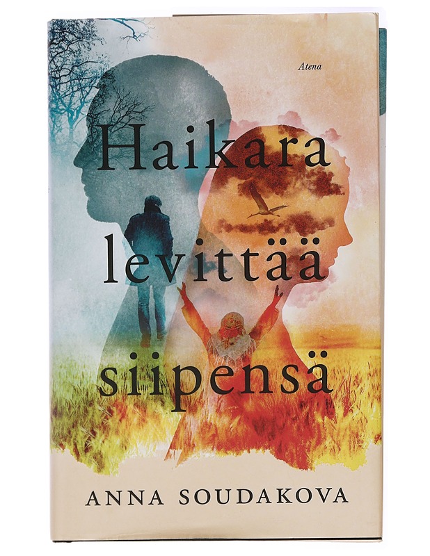 Haikara levittää siipensä - Anna Soudakova - Romaanit ja novellit - 10105433906 - 0