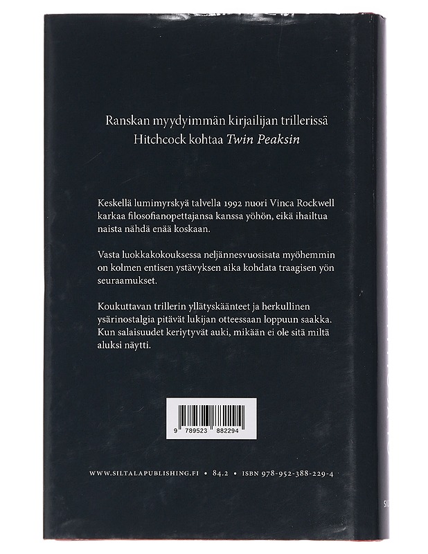 Tyttö ja Yö - Musso, Guillaume - Jännitys ja dekkarit - 10105434697 - 1