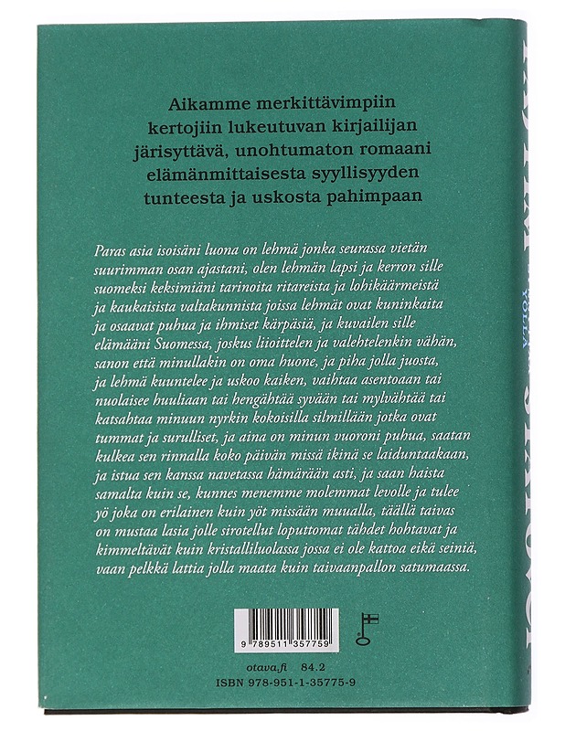 Lehmä synnyttää yöllä - Pajtim Statovci - Romaanit ja novellit - 10105435806 - 1