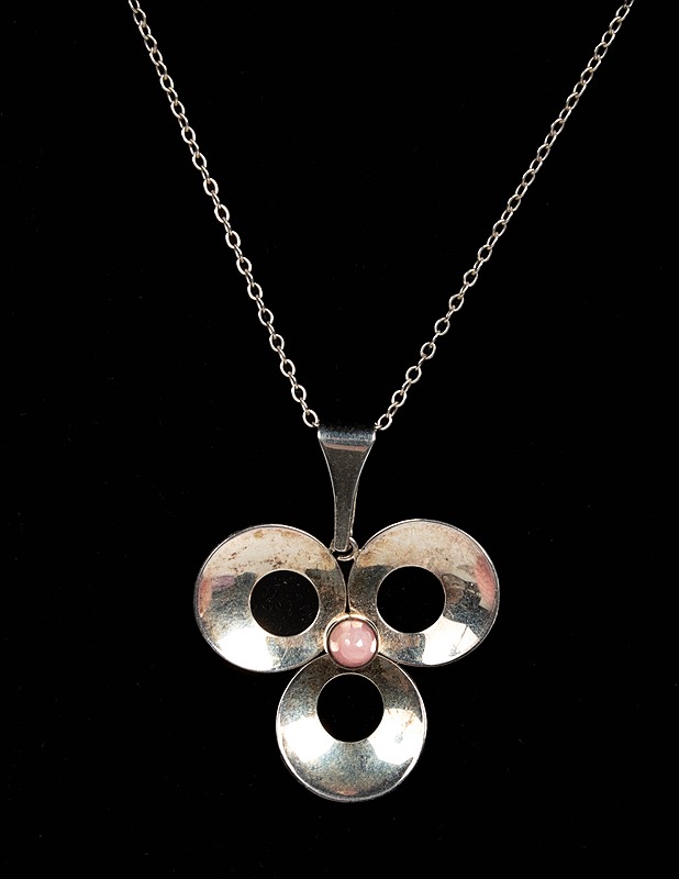 KULTASEPPÄ SALOVAARA hopeariipus ketjulla - Korut - 10105436041 - 1