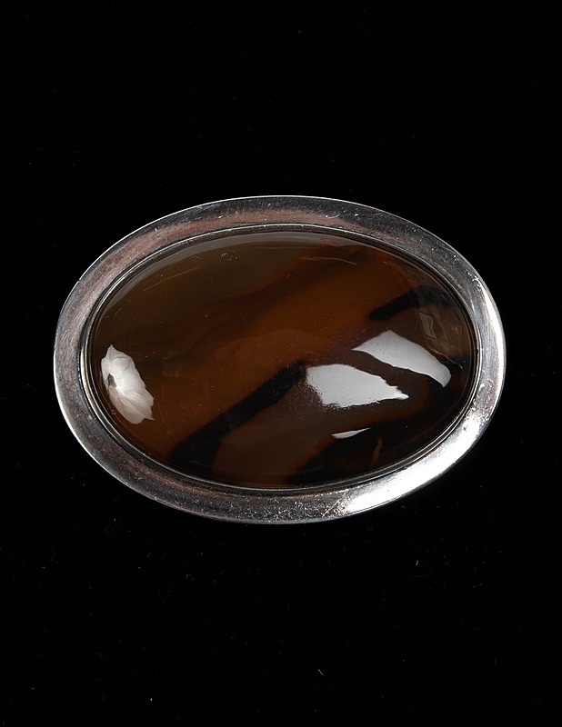 Hopeinen rintaneula - Korut - 10105436128 - 1