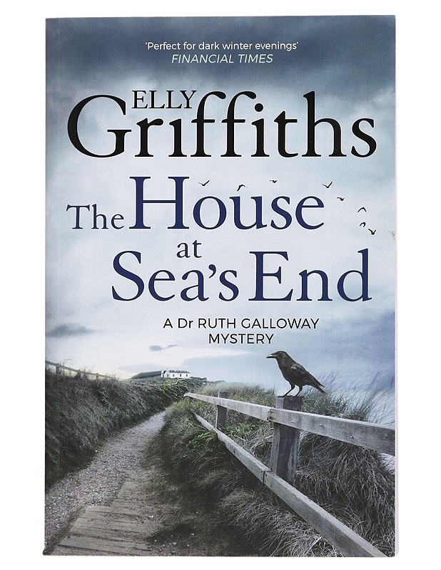 The house at Sea's End - Elly Griffiths - Romaanit ja novellit - 10105436312 - 0