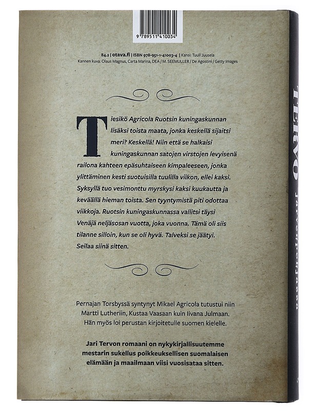 Pääskyt talvehtivat järvenpohjassa : romaani - Jari Tervo - Romaanit ja novellit - 10105436830 - 1