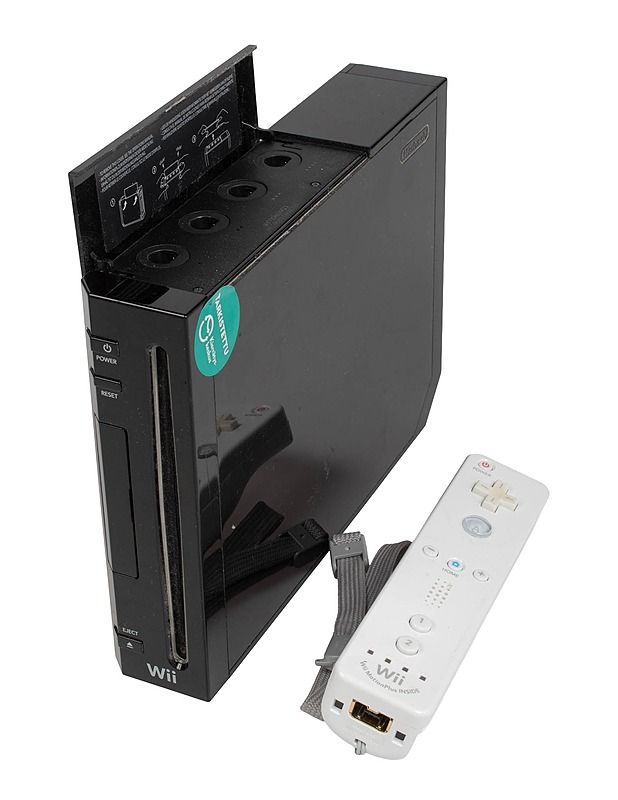 NINTENDO Wii pelikonsoli - Konsolit ja konsolipelit - 10105437323 - 1