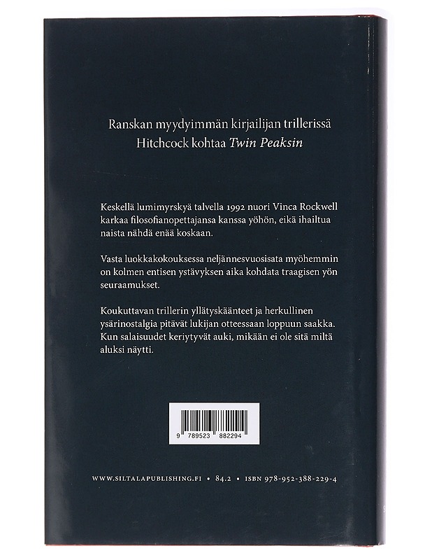 Tyttö ja yö - Musso, Guillaume - Romaanit ja novellit - 10105437434 - 1