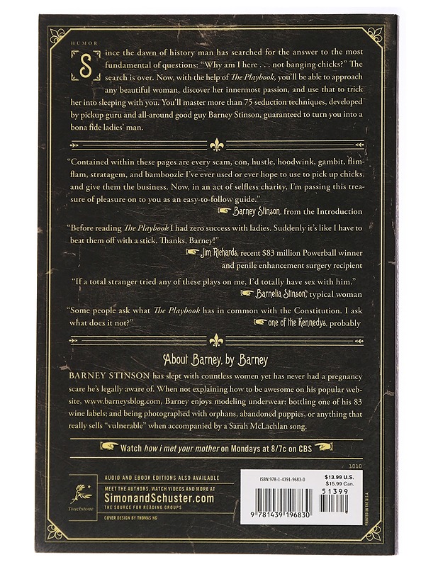The Playbook. Suit Up. Score Chicks. Be Awesome - Barney Stinson - Harrastekirjat - 10105437464 - 1