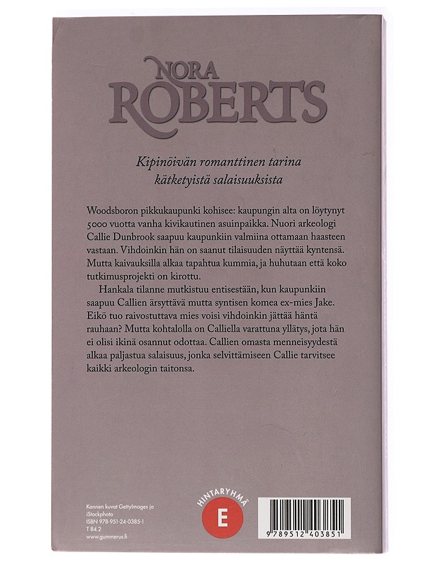 Kätketyt salaisuudet -boksi - Roberts, Nora - Romaanit ja novellit - 10105437854 - 4